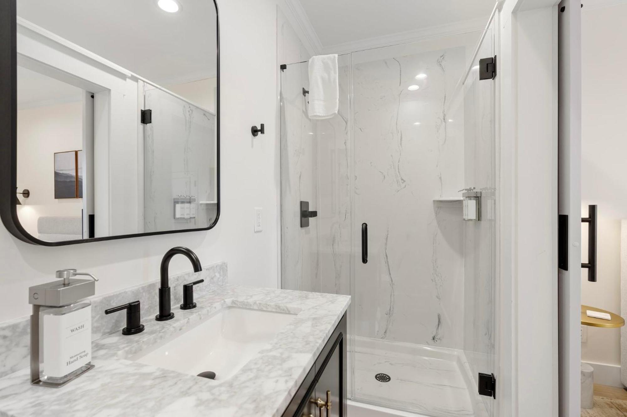 27 On Park Boutique Hotel & Venue Далонега Екстериор снимка