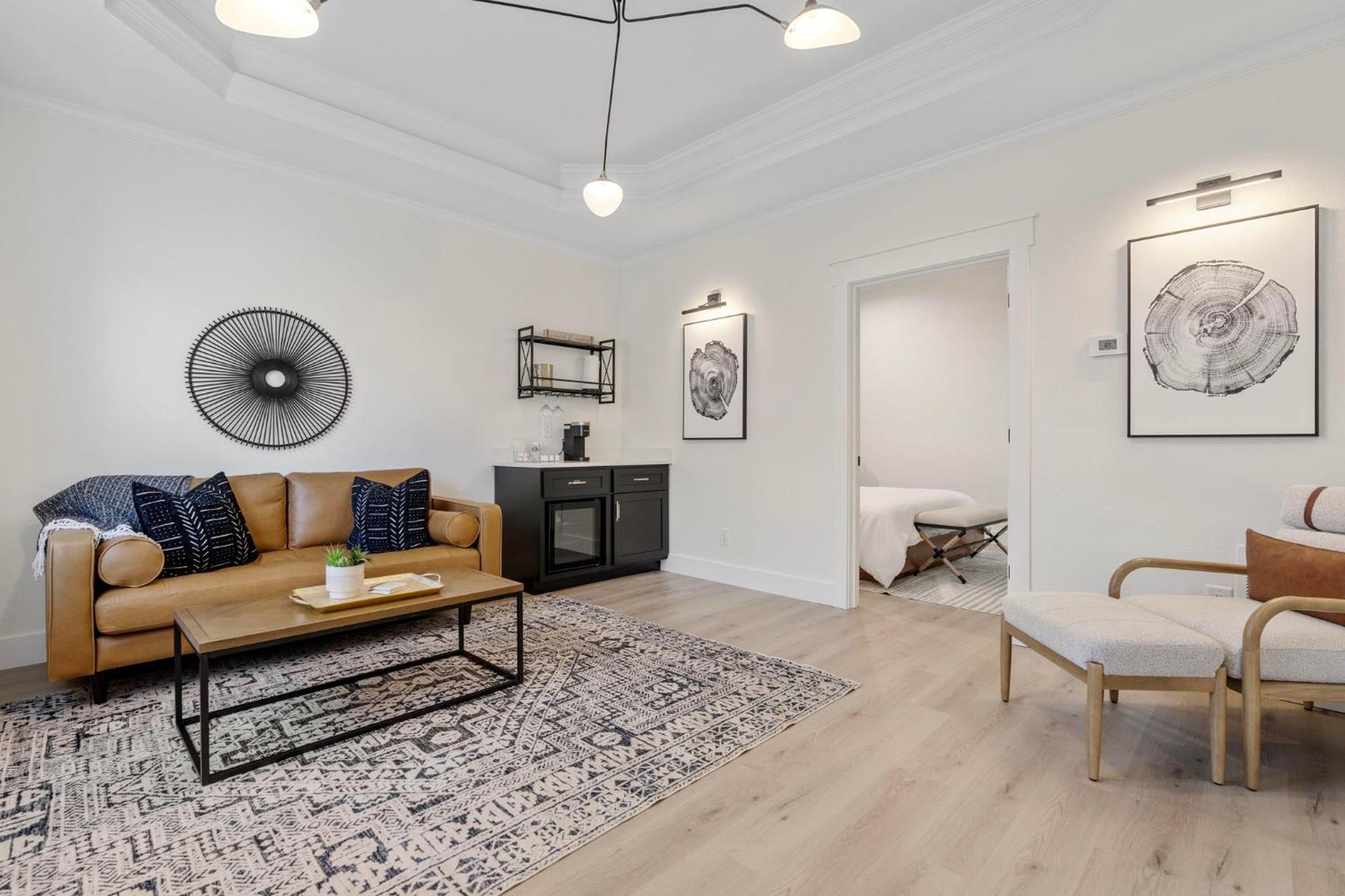 27 On Park Boutique Hotel & Venue Далонега Екстериор снимка